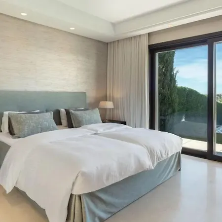 Elegance Exquisite With Private Pool Marbella