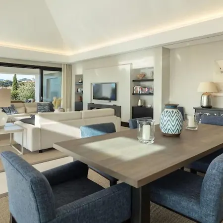 Elegance Exquisite With Private Pool Villa Marbella